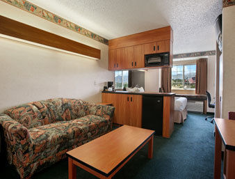 Best Western Plus Peak Vista Inn & Suites Colorado Springs Buitenkant foto